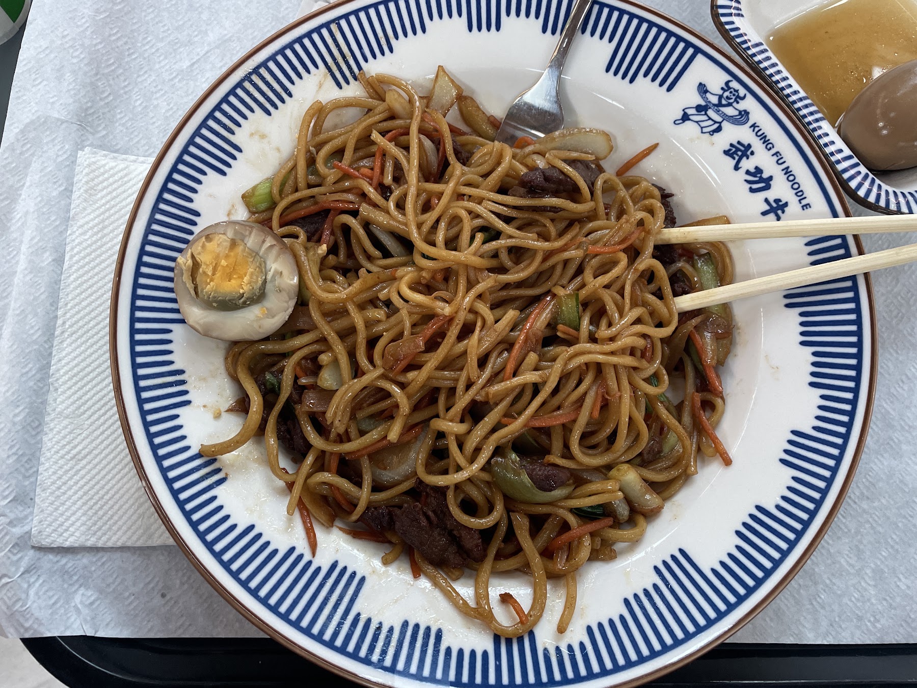 fried noodles with beef